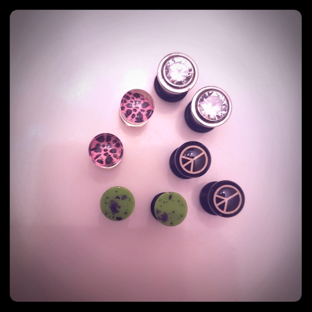 Gauges plugs peace bling leopard lot